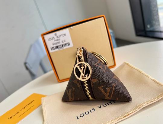 LV keyring 03lyh97